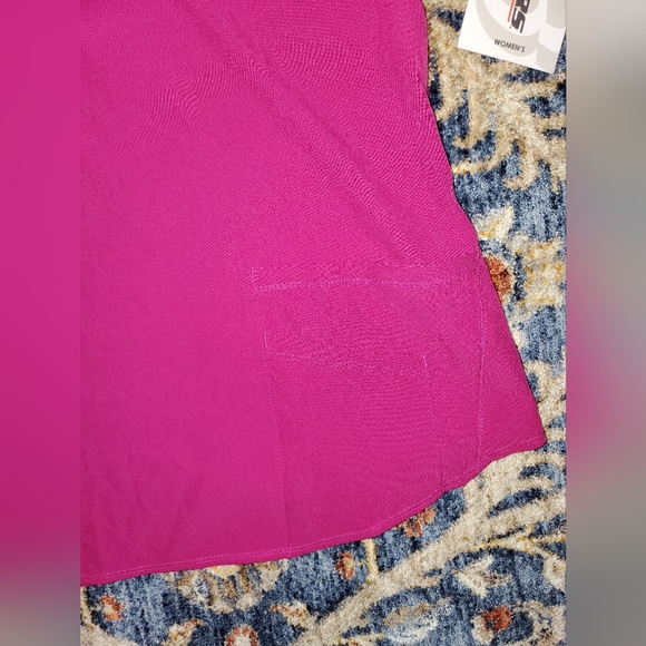 Skechers by Barco Scrub Top - Picture 7 of 10